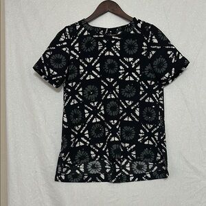 Madewell Black and White Graphic Button Back Top. Size XXS
